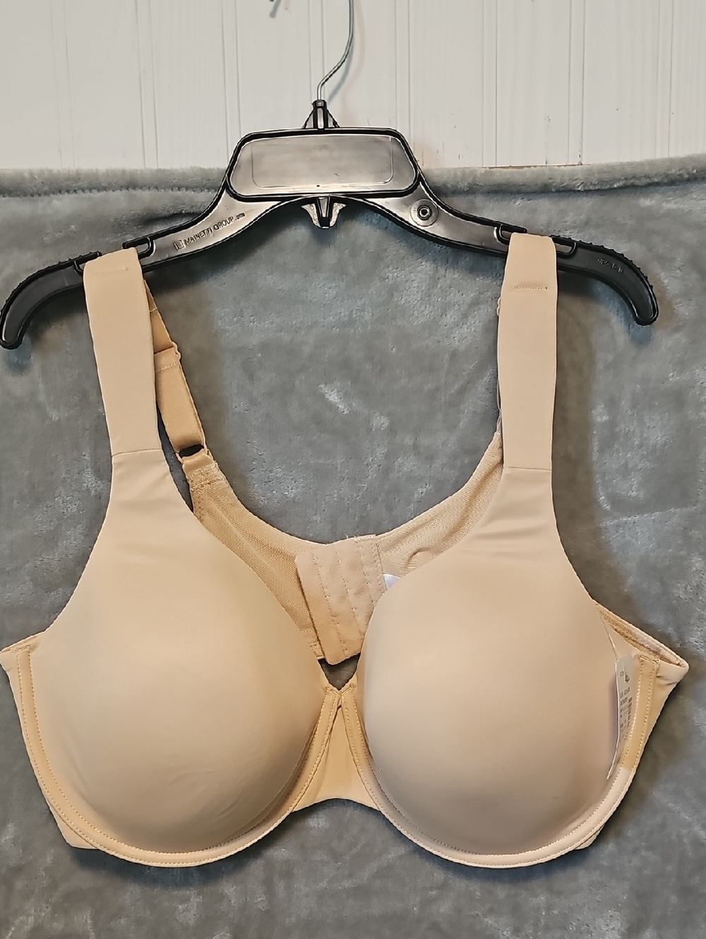 NWT Serenada Nude Underwire 42D